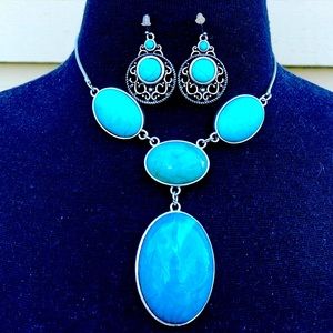Large Turquoise Blue Stone Necklace with Dangling Earrings Estate Jewelry Pretty